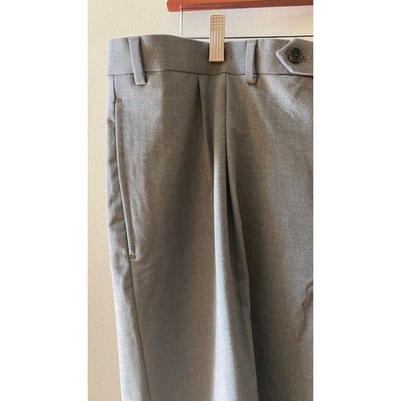 Lauren by Ralph Lauren Men's Pants UltraFlex Light Grey Pleated and Cuffed 40x34 - Picture 6 of 10